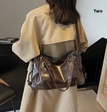 ERIKA™ | Luxe Ruime Handtas van PU-Leer – Tijdloos & Praktisch