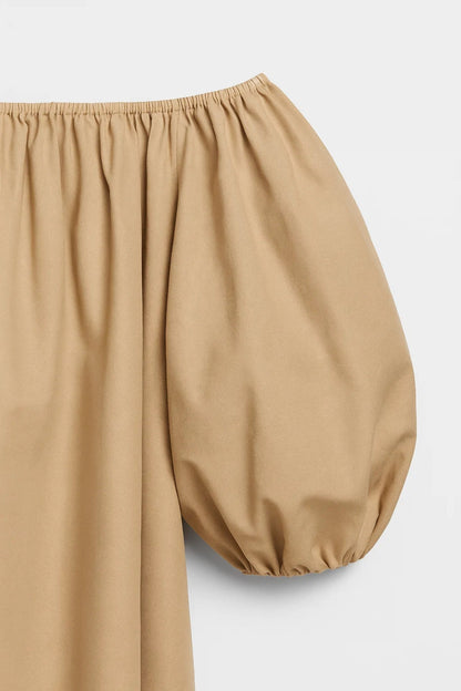 Kort off-shoulder jurkje | Pofmouwen | Luchtige pasvorm