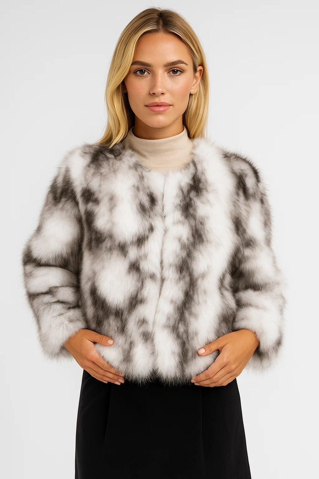 Kort Bontjack | Luxe Volumineuze Textuur met Gemêleerd Effect | Warm en Elegant