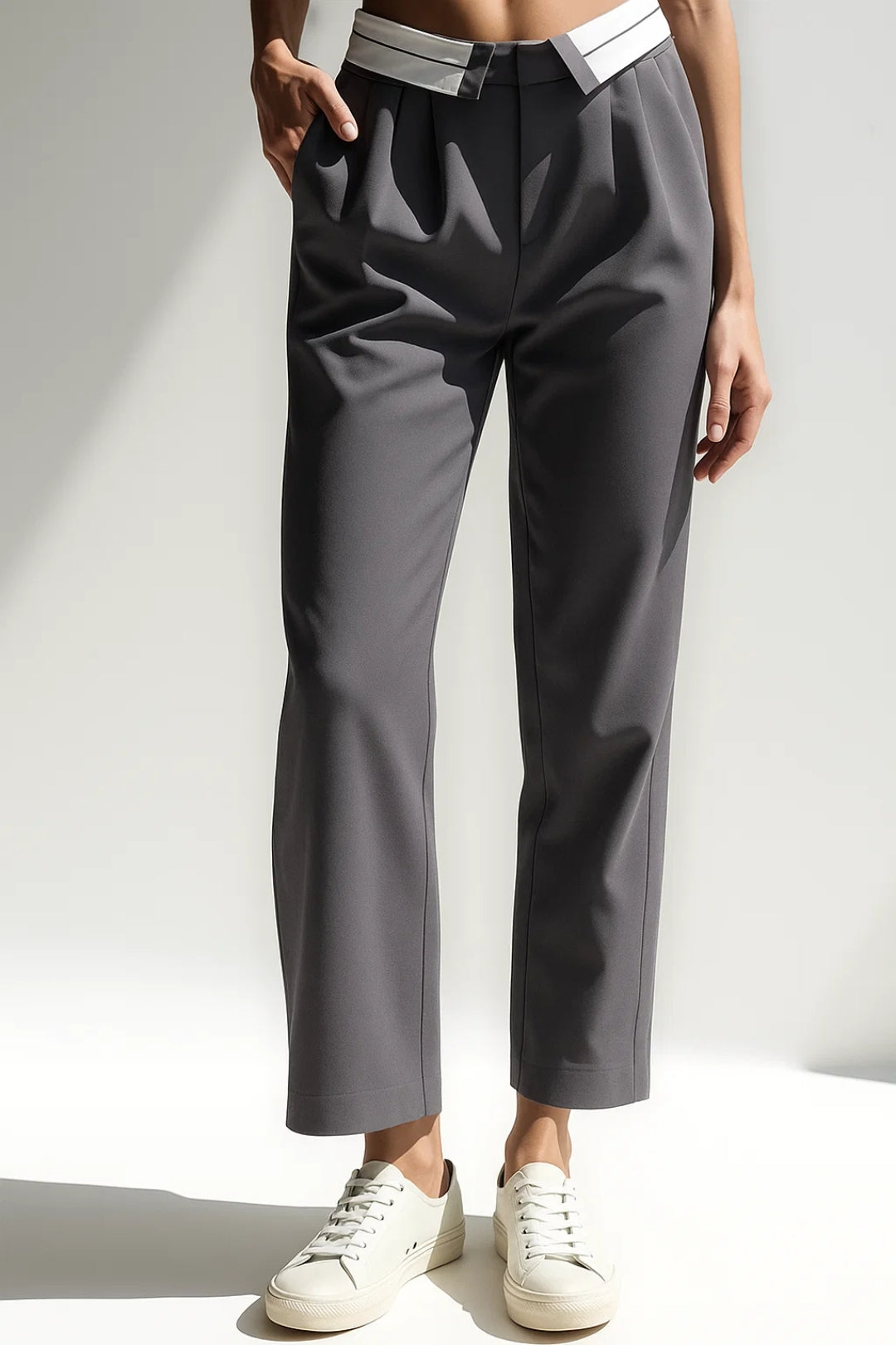 Elegante cropped broek | Contrasterend detail in de taille | Rechte pasvorm