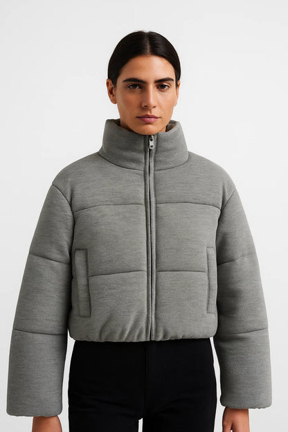 Korte Damesjas | Rechte Snit met Hoge Kraag | Minimalistisch en Warm