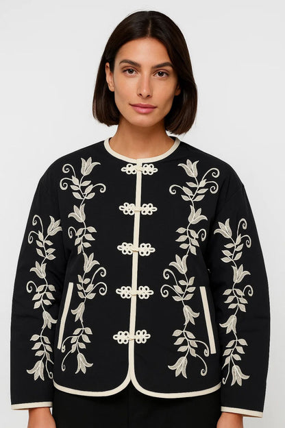 Geborduurd Damesjack | Kort Model met Decoratieve Sluiting | Elegant en Artistiek