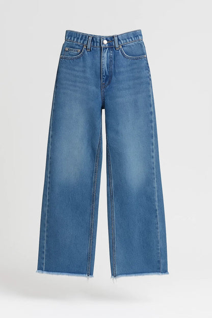 Flared jeans met rafelige zoom | Hoge taille | Intens donkerblauw denim