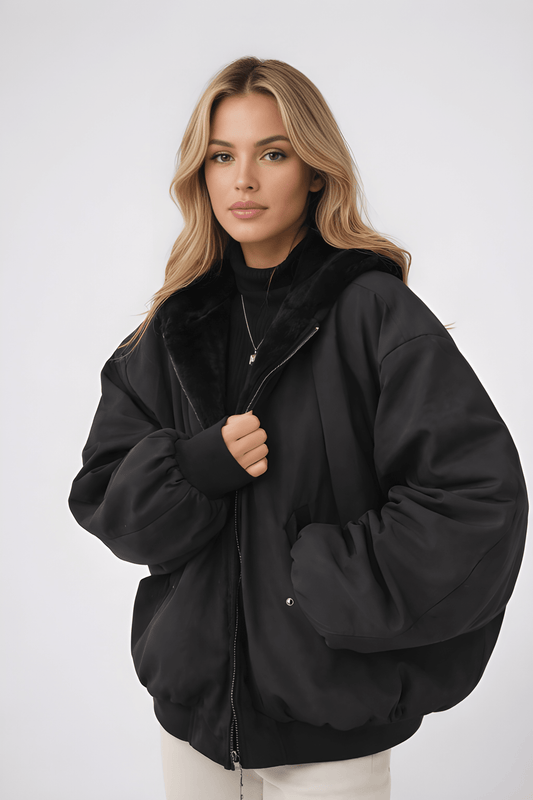 LYRA™ | Warme Jas met Capuchon – Omdraaibaar  & Dubbele Laag in Minimalistisch Design