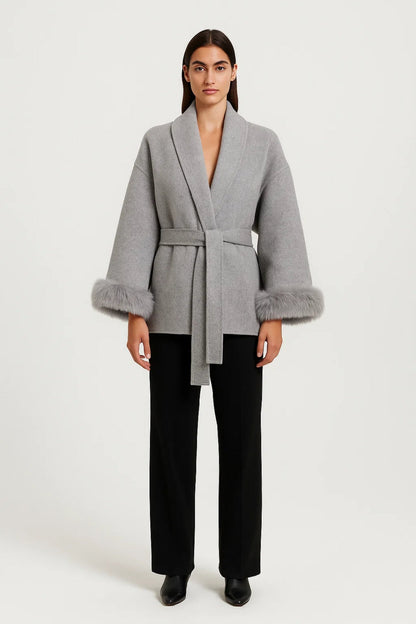 Stijlvolle Jassen Collectie | Damesjas met Ceintuur en Brede Kraag | Lichtgewicht en Ademend