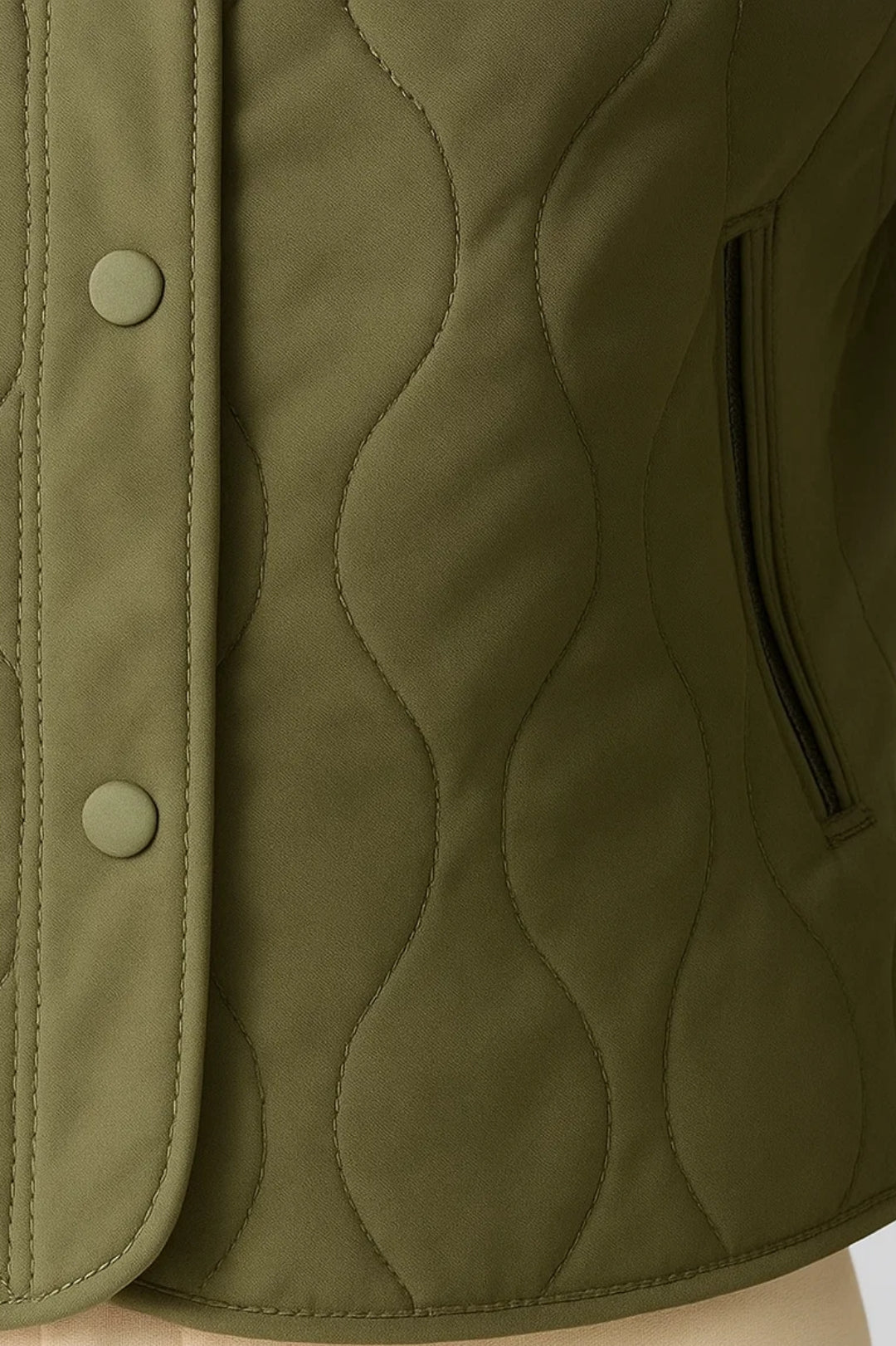 Gewatteerd Kort Jack | Minimalistisch Design | Olijfgroen