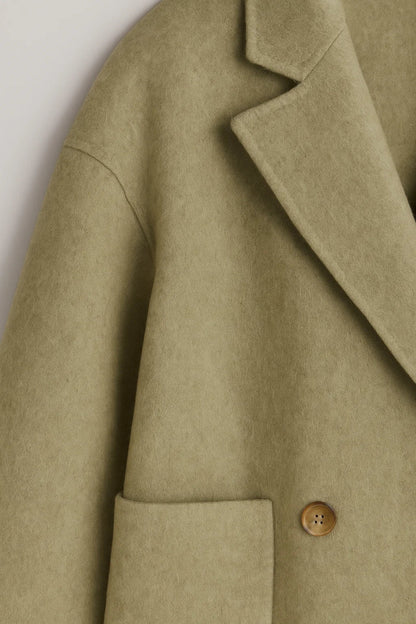 Winterjassen Collectie | Damesjas met Dubbele Rij Knoopsluiting | Lichtgewicht en Ademend